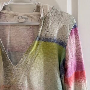 Fox Colourful V-Neck Sweater
